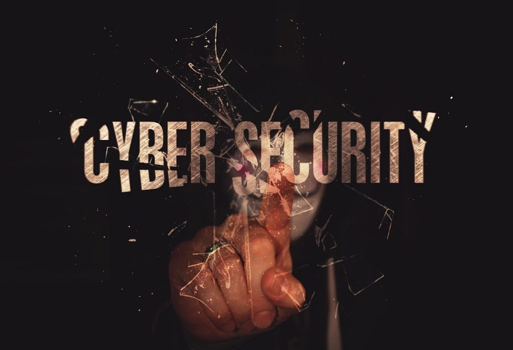cyber-security-scritta